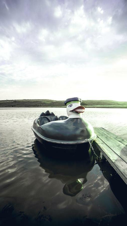 Enpi Lake Resort 이아시 외부 사진