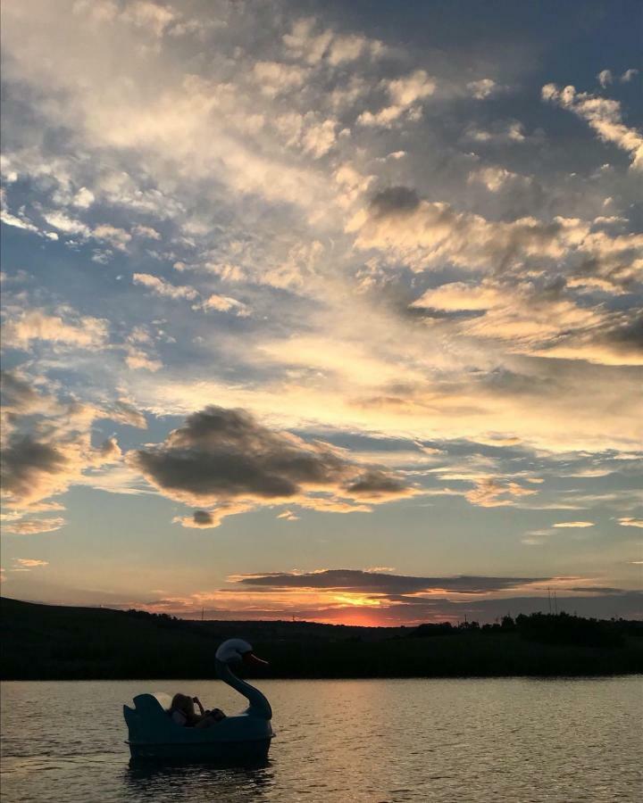 Enpi Lake Resort 이아시 외부 사진