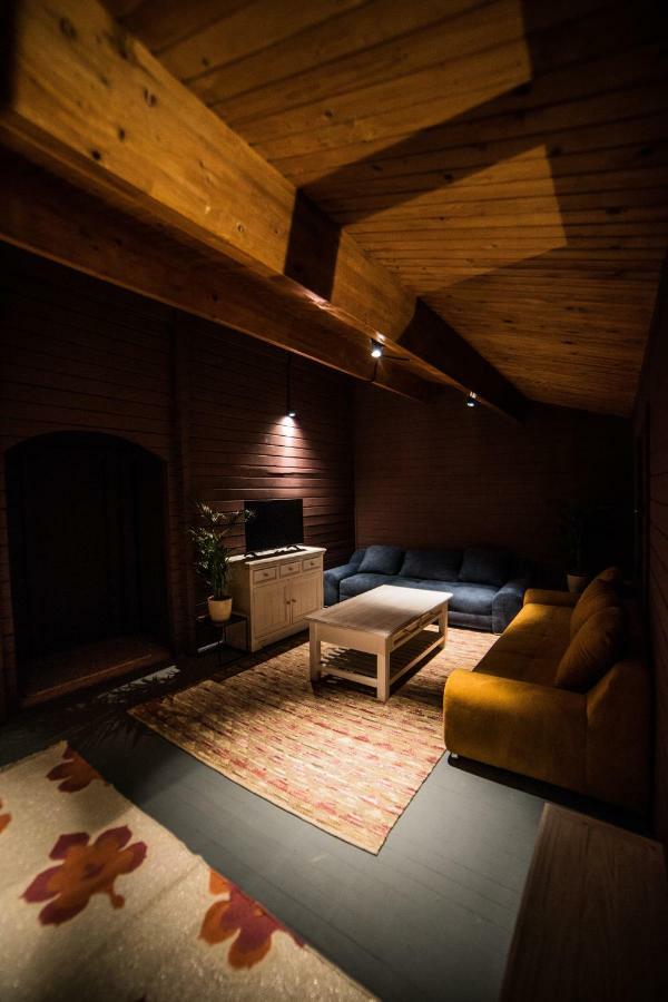Enpi Lake Resort 이아시 외부 사진