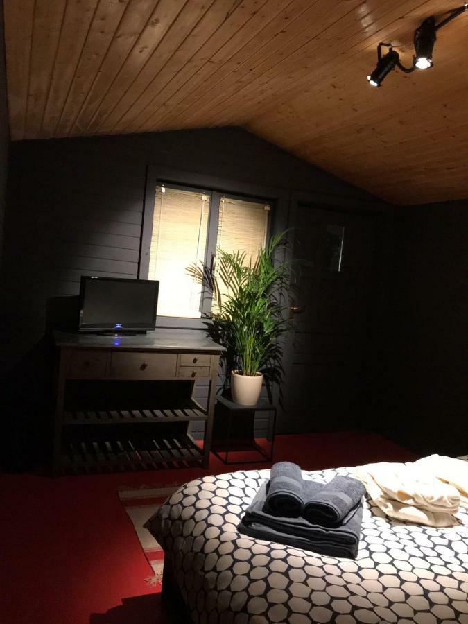 Enpi Lake Resort 이아시 외부 사진